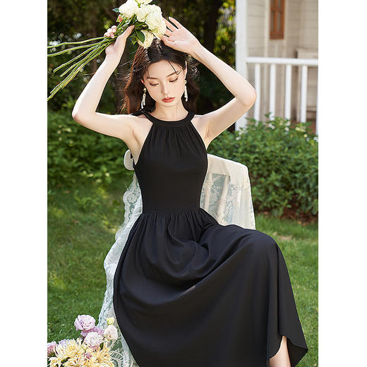 西遇韩式连衣裙新款纯色无袖休闲风简约通勤穿搭女V1531721 商品图4