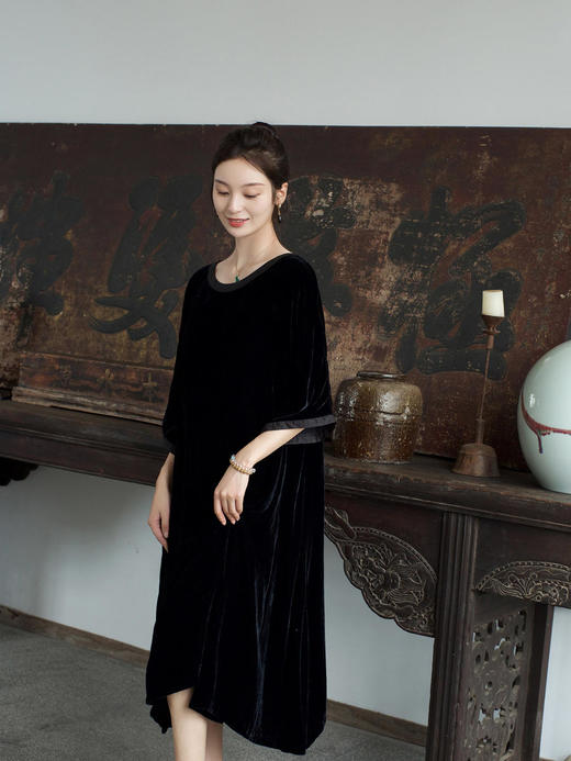 盛唐牡丹 |限量款/真丝丝绒宽松连衣裙(附赠丝绒腰带) 商品图1