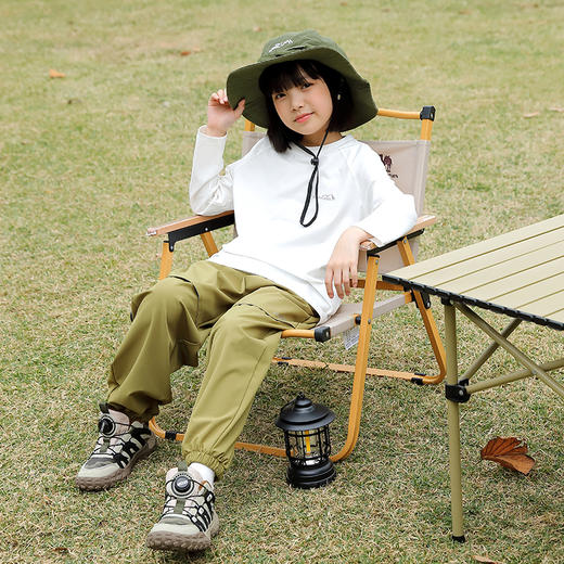 【2024年反季清仓】龙之涵 亲子款“春天加点色”透气棉长T 中大童亲水冰瓷棉长袖T恤 舒适百搭透气吸汗 婴幼儿A类标准 100-185码3色可选 商品图10