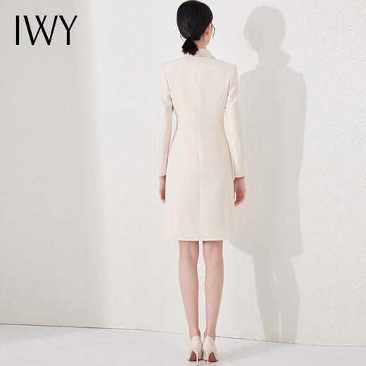 IWY/国风连衣裙新中式杏色工作服医美高级感气质主持人修身盘扣ol正装24Q495 商品图3