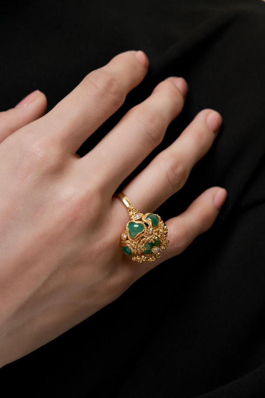 Centauri Lucy 艾克绿玉髓雕花戒指 商品图2