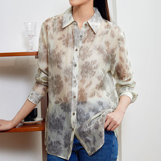玳莎印花宽松衬衫女2024年春季新款复古优雅长袖方领微透上衣外搭  EA31309 商品图2