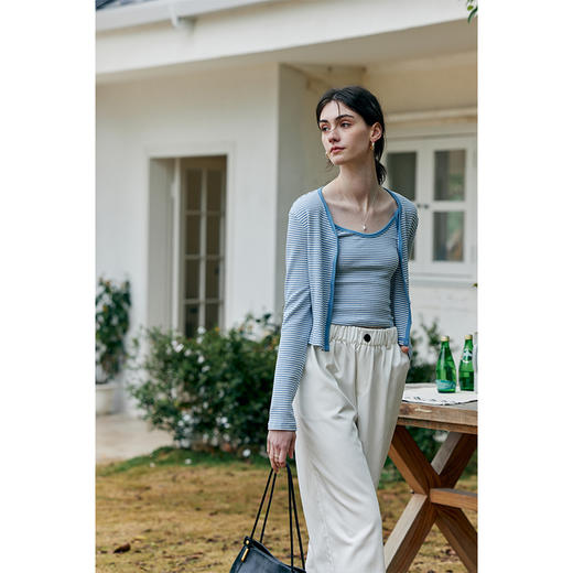 HeyDress蓝色条纹针织开衫女春夏法式撞色设计V领吊带背心两件套 商品图0