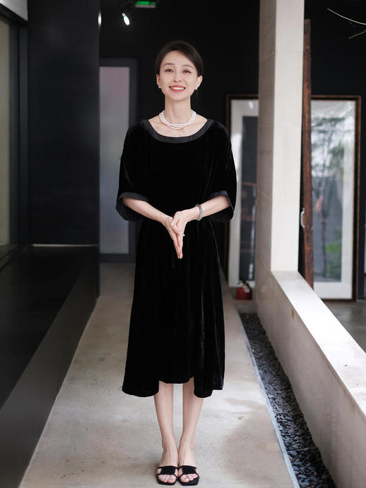 盛唐牡丹 |限量款/真丝丝绒宽松连衣裙(附赠丝绒腰带) 商品图9