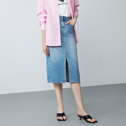 EITIE爱特爱夏季新款时尚经典高腰开叉显瘦通勤牛仔半身裙7806501 商品图3