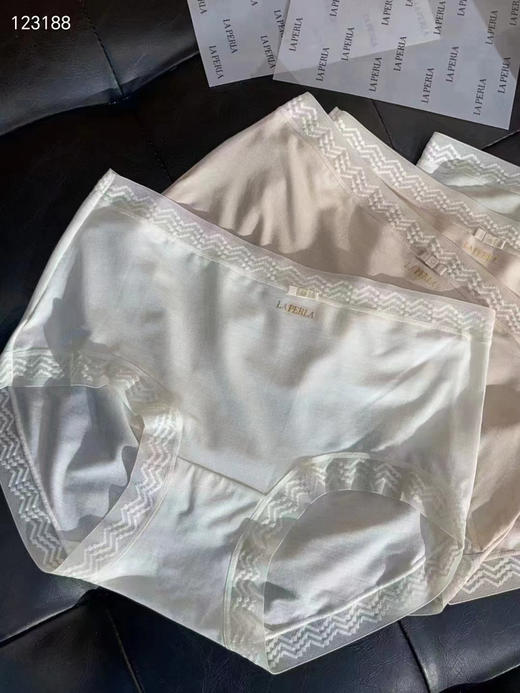 爆款🆕LAPERLA超薄蕾丝裸感面膜裤 商品图5
