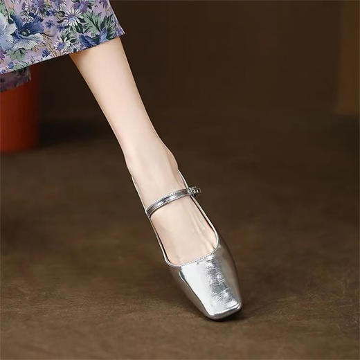 品质好货 | Safiya/索菲娅2024春夏气质高级感银色玛丽珍鞋 SF3311279 商品图7