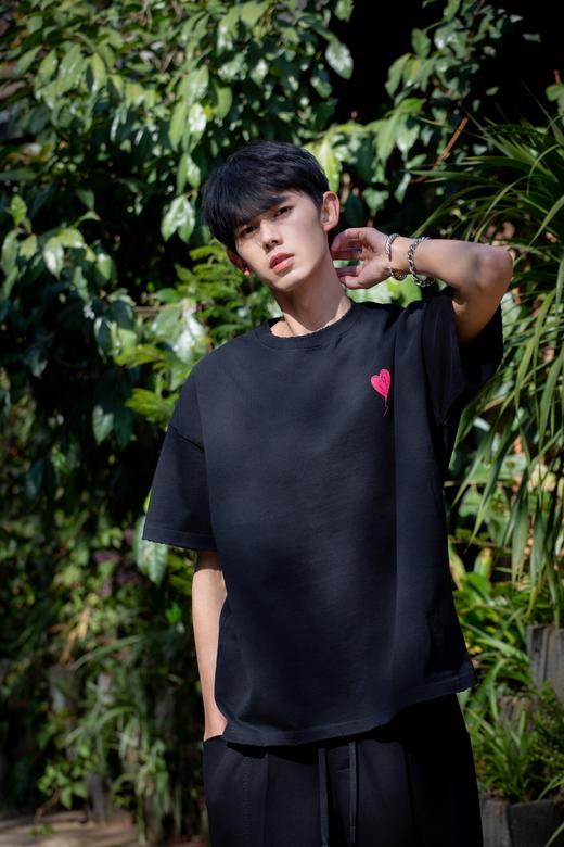 W419612971字母爱心涂鸦短袖T恤 商品图2