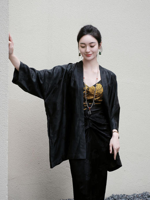 盛唐牡丹 |香云纱梅兰竹菊开衫 商品图1