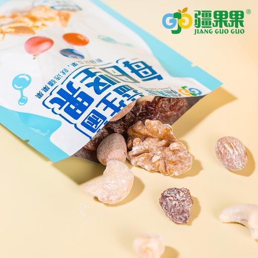 疆果果 益生菌每日坚果175g 商品图4