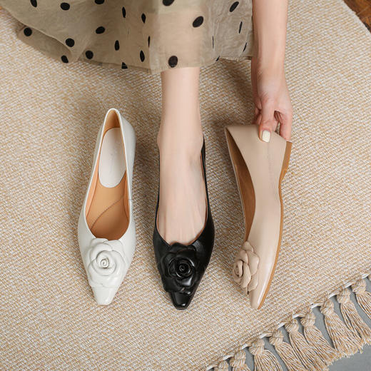 【预售5天】山茶花法式软底单软面单鞋，浅口瓢鞋坡跟豆豆鞋工作鞋MBJR&739 商品图0