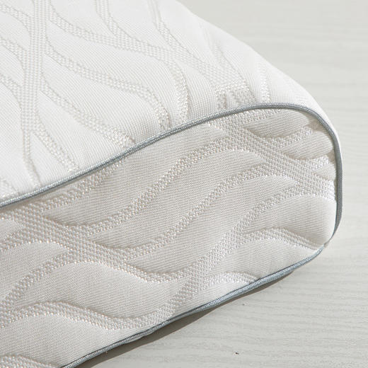 水星家纺  DH百思按摩护颈天然乳胶枕123029 商品图3