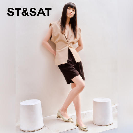 星期六简约方扣粗跟单鞋SSC1111580 商品图3