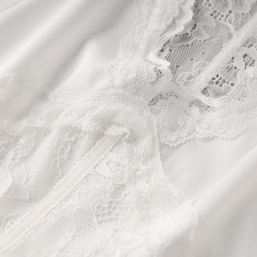 缎面蕾丝拼接轻奢气质，显瘦百搭打底无袖背心WLZD-2409204 商品图2