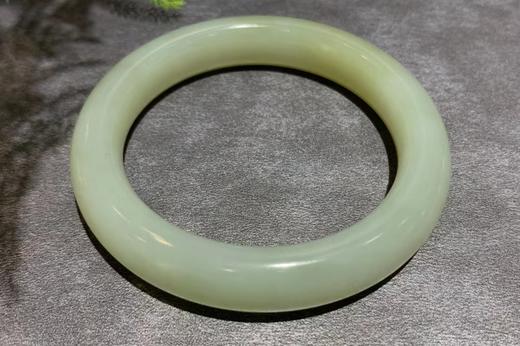【御珠宫坊】青白玉手镯54.5mm 商品图2
