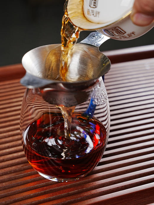 【茉莉碎银子】新鲜茉莉花+12年陈云南勐海特级普洱熟茶碎银子 好花配好茶 罐装500g  拍5罐送1罐 商品图5