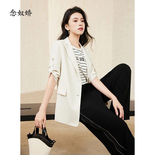 【商场同款】CNT4366  三醋酸气质款直筒裤 黑色好搭款 舒适透气阔腿裤 商品图6