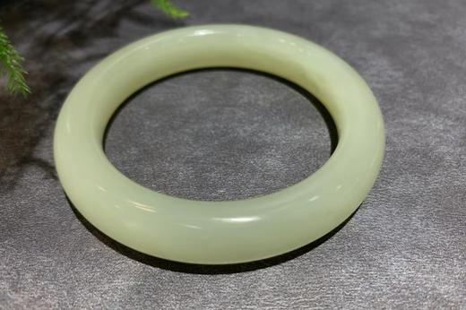 【御珠宫坊】青白玉手镯56mm 商品图2