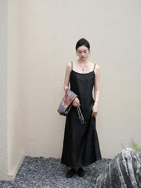 盛唐牡丹 |梅兰竹菊香云纱吊带裙