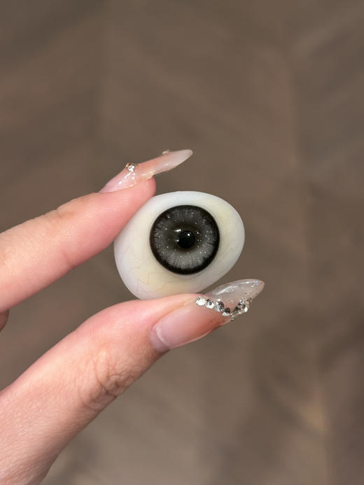 Jellydoll 月抛 发光体黑灰美瞳 14.5mm 商品图3