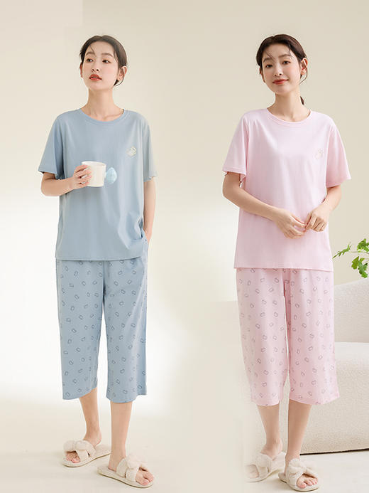 康妮雅女式短袖中裤套头套装 商品图3