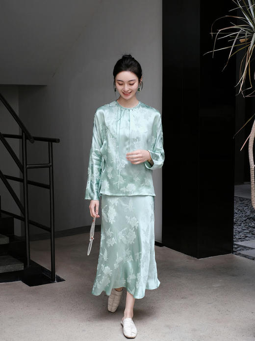 盛唐牡丹 |艾绿冠乐绉蝶恋花上衣 商品图5