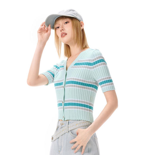 【商场同款】麦檬秋毛衫4E7131761 商品图2