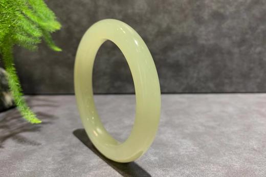 【御珠宫坊】青白玉手镯57mm 商品图2