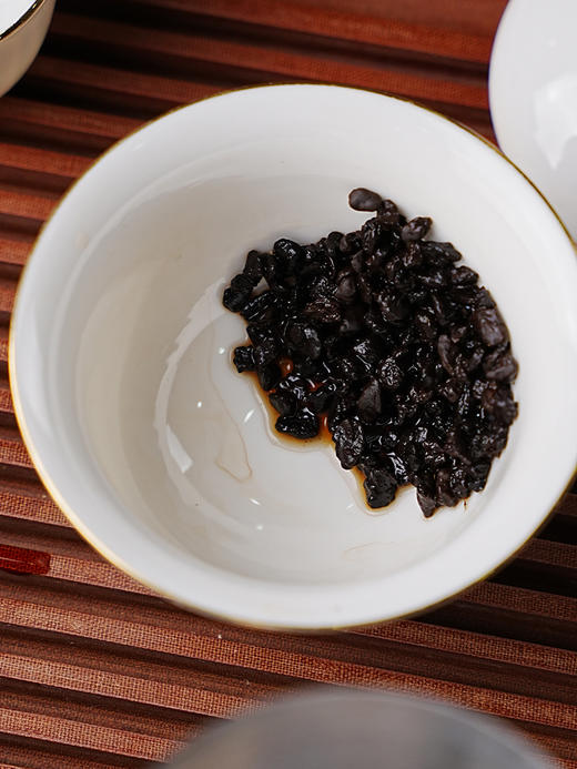 【茉莉碎银子】新鲜茉莉花+12年陈云南勐海特级普洱熟茶碎银子 好花配好茶 罐装500g  拍5罐送1罐 商品图9