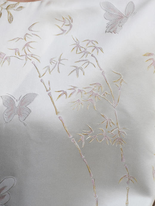 盛唐牡丹 |文竹戏蝶真丝提花上衣 商品图5