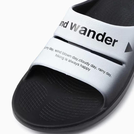 and wander × oofos OOahh recovery sandal 联名款户外运动拖鞋 商品图4