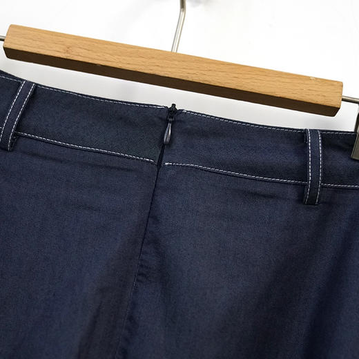 VIVIAN LIU薇薇安刘R2424001春女装新款腰部腰带斜插兜伞摆半裙 商品图3