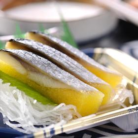 １点刺身（黄希鲮鱼籽）/份  原料生长地：【海鲜类】希鳞鱼-冰岛；智利