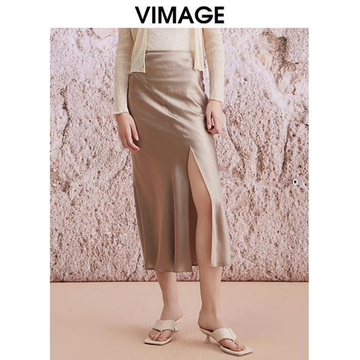 VIMAGE纬漫纪夏季新款不对称剪裁开叉包臀高腰缎面气质半身裙V2106719 商品图2