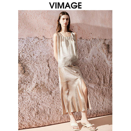 VIMAGE纬漫纪夏季新款气质方领慵懒宽松醋纤轻薄无袖背心上衣V2113713 商品图1