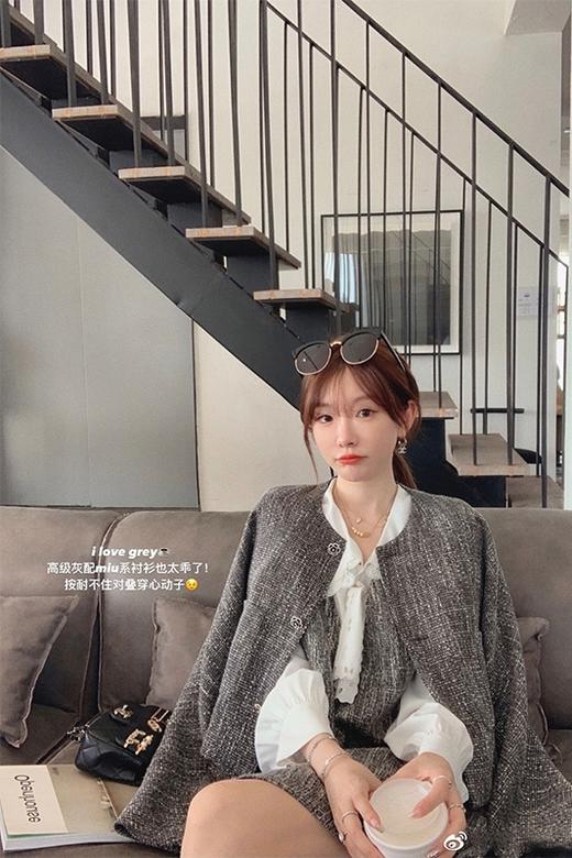 金蘑菇菇【韩剧女主的早春】少女感三件套高级灰无领短款宽松外套 商品图5