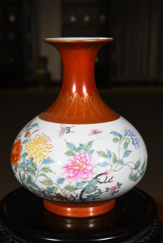 粉彩荣华富贵赏瓶 商品图0