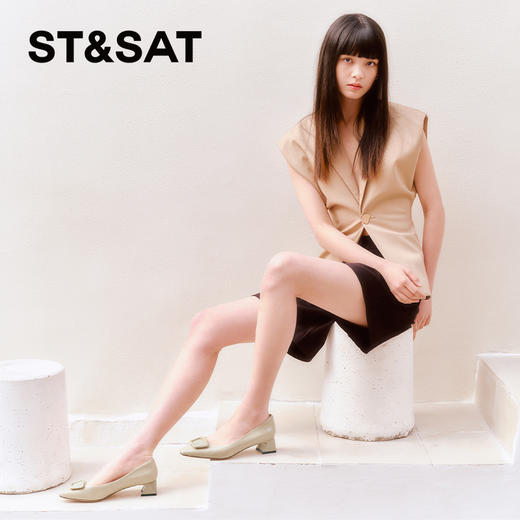 星期六简约方扣粗跟单鞋SSC1111580 商品图4