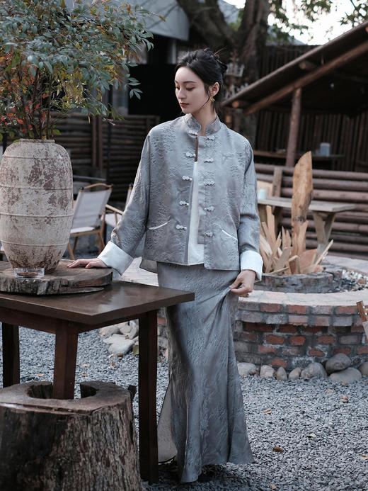 盛唐牡丹 |玛瑙灰提花真丝半裙 商品图8