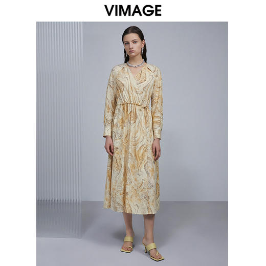 VIMAGE纬漫纪女装夏季新品V领复古轻薄水墨印花连衣裙V1507127 商品图0