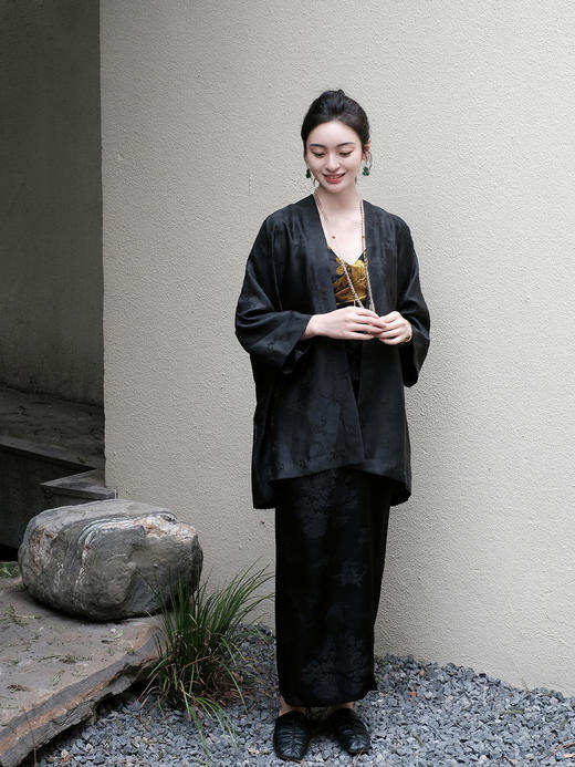 盛唐牡丹 |香云纱梅兰竹菊开衫 商品图5