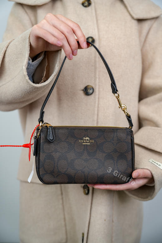 coach蔻驰nolita19 老花拉链开合麻将包手拿包 C3308 #美国直邮 商品图9