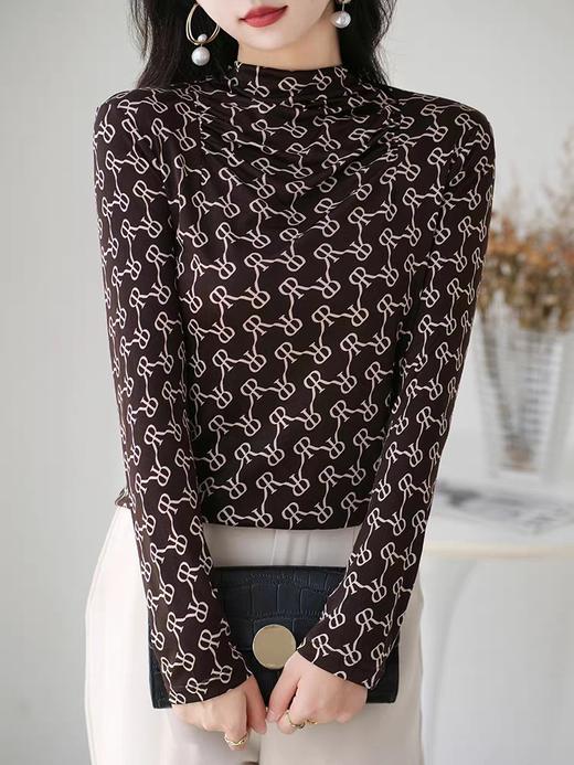 2F梵希威登小衫 商品图0