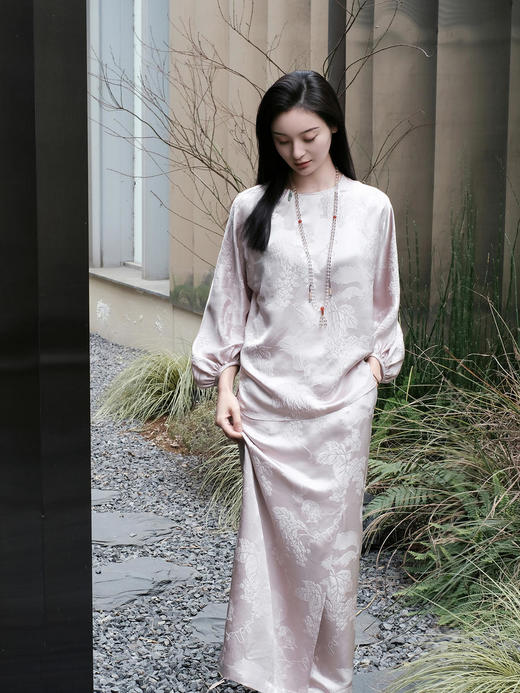 盛唐牡丹 |真丝冠乐绉松鼠葡萄纹半裙 商品图8