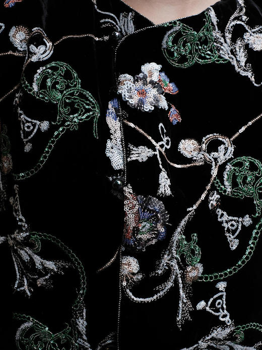 盛唐牡丹 |真丝加密缎亮片串珠偏襟马甲 商品图4