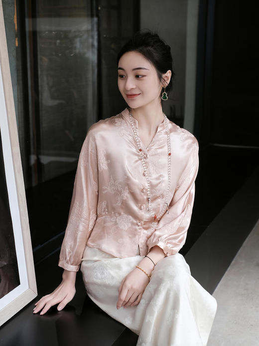 微瑕秒杀|  盛唐牡丹 |玉色冠乐绉蝶恋花上衣[特价品](特殊商品不退不换) 商品图11