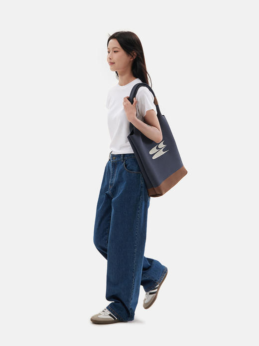 CryingCenter 米灰珍珠 布里斯蓝针织简约大容量托特包 哭喊中心 商品图1