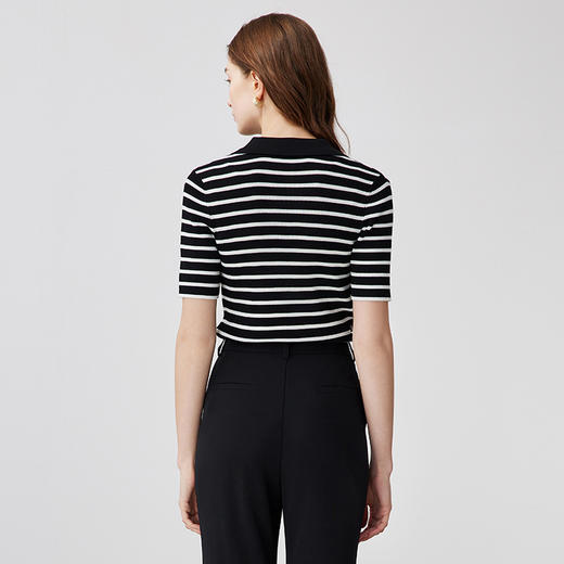 EITIE爱特爱修身显瘦黑白条纹翻领气质百搭针织衫上衣夏新款B2401306针织衫 商品图5