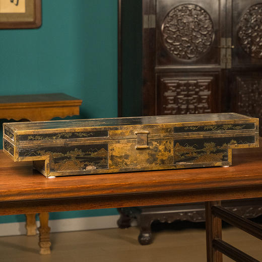 清 铜包边大漆描金山水人物轿箱 商品图0