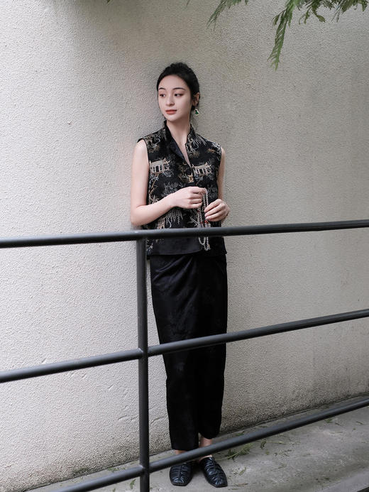 盛唐牡丹 |黑色真丝绡如意湖亭马甲 商品图12